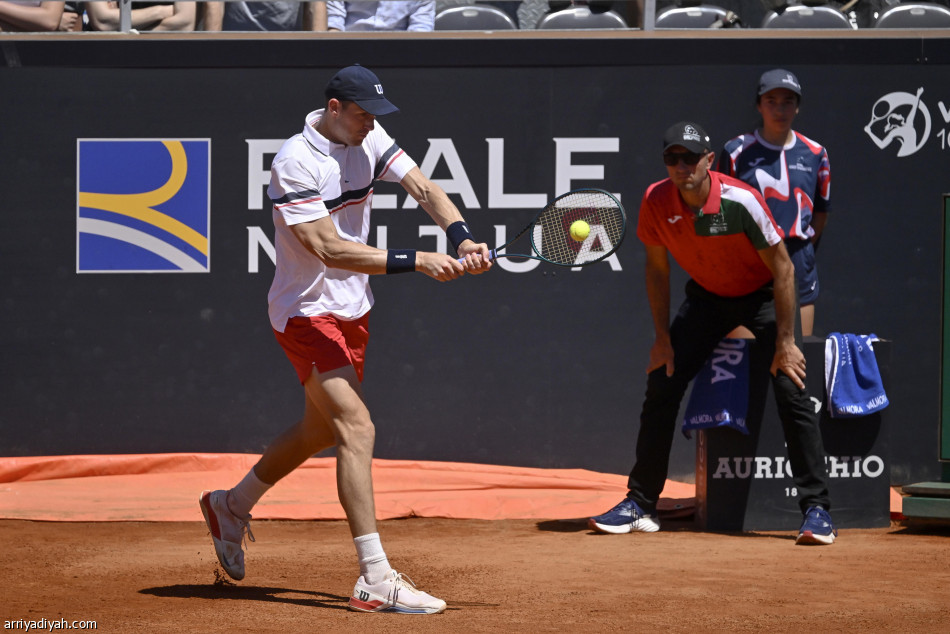 ياري يُنهي مغامرة أرنالدي في روما